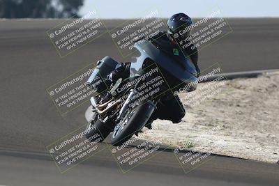 media/Nov-01-2025-TrackDaz (Sat) [[2b4d5192bc]]/C Group/1240pm (Turn 2 Outside)/